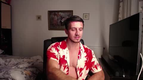 Mia and Jake online show from 17, 9, 2025