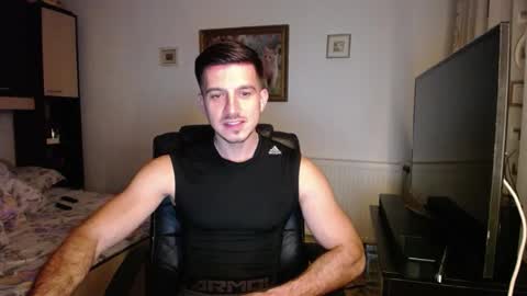 Mia and Jake online show from 14, 11, 2025