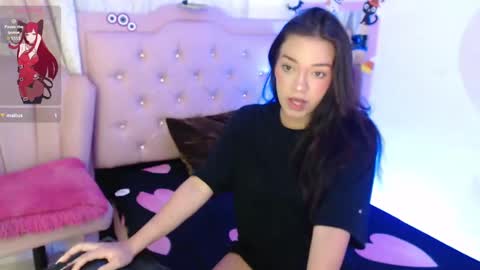 Snapshot of beauty_lana18 chatting on 27, 10, 2025 lana online show from 27, 10, 2025