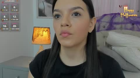 Snapshot of beautyari_ chatting on 22, 10, 2025 Ariana Reyes online show from 22, 10, 2025