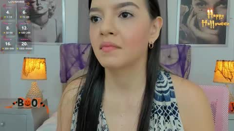 Snapshot of beautyari_ chatting on 24, 10, 2025 Ariana Reyes online show from 24, 10, 2025