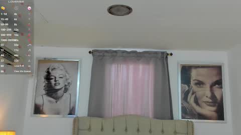 Snapshot of beautyari_ chatting on 20, 11, 2025 Ariana Reyes online show from 20, 11, 2025