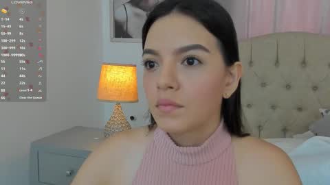 Snapshot of beautyari_ chatting on 29, 11, 2025 Ariana Reyes online show from 29, 11, 2025