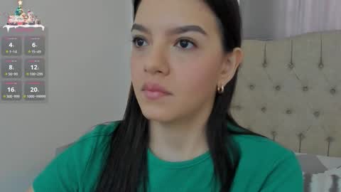 Ariana Reyes online show from 22, 12, 2025