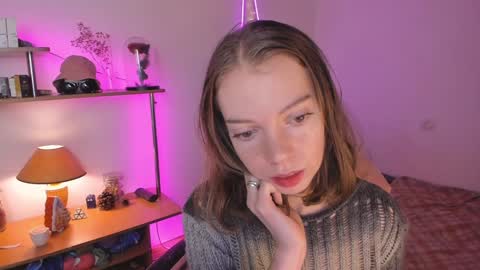 Snapshot of beautyeliise chatting on 13, 12, 2024 Eliise online show from 13, 12, 2024