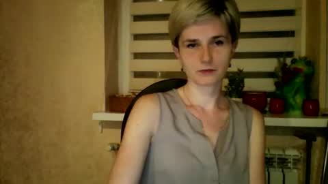 Snapshot of beautyksenia chatting on 30, 4, 2026 BeautyKsenia online show from 30, 4, 2026