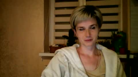 Snapshot of beautyksenia chatting on 13, 5, 2026 BeautyKsenia online show from 13, 5, 2026