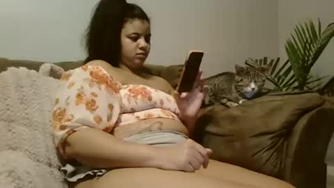 Snapshot of beautyloves chatting on 7, 3, 2025 Beauty online show from 7, 3, 2025