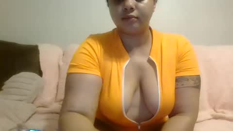 Snapshot of beautyloves chatting on 8, 9, 2025 Beauty online show from 8, 9, 2025