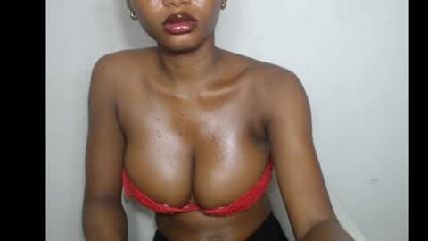 Snapshot of beautyslut1 chatting on 21, 4, 2026 beautyslut1 online show from 21, 4, 2026