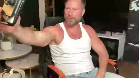 BEAUX MATTHEWS online show from 24, 2, 2026