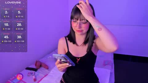 Becca is here online show from 17, 9, 2025