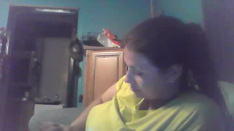 Snapshot of beccabee37 chatting on 10, 1, 2026 beccabee37 online show from 10, 1, 2026