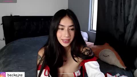 Marzhie online show from 10, 1, 2026