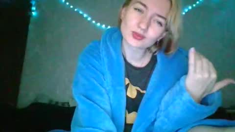 BeckiXJewelqw online show from 27, 4, 2026