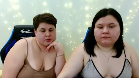 BeckyAndEllen online show from 13, 12, 2025