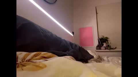 Snapshot of beeinmedeep chatting on 30, 10, 2025 beeinmedeep online show from 30, 10, 2025