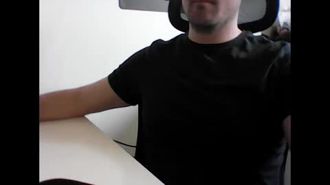 beenee3 online show from 17, 4, 2026