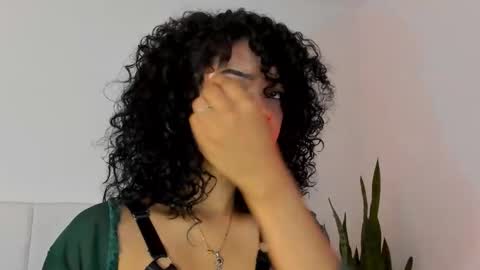 Snapshot of bekyabeni chatting on 24, 2, 2026 Becky online show from 24, 2, 2026