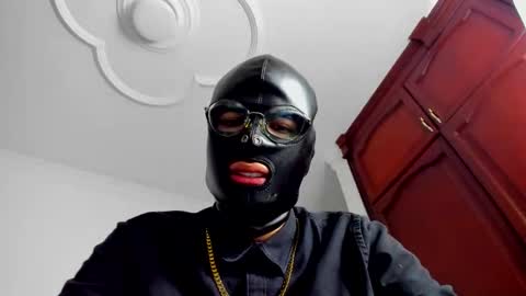 Snapshot of belialcrow666 chatting on 7, 11, 2025 belialcrow666 online show from 7, 11, 2025