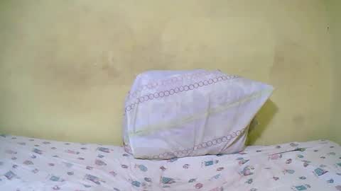 Snapshot of bella193999 chatting on 8, 12, 2024 bella193999 online show from 8, 12, 2024