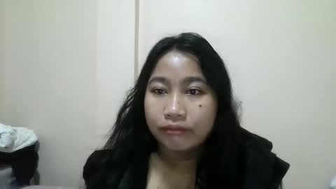 Snapshot of bella61019 chatting on 7, 6, 2026 bella61019 online show from 7, 6, 2026