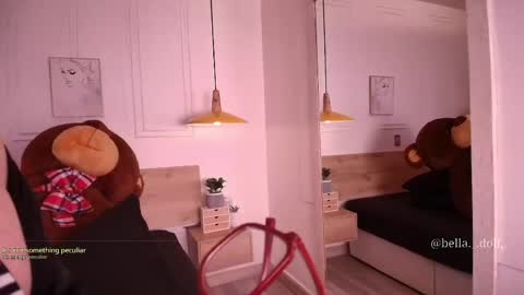 Snapshot of bella__donne chatting on 17, 5, 2026 online show from 17, 5, 2026