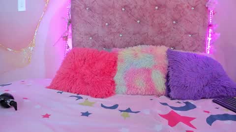 Melanie  online show from 20, 1, 2025