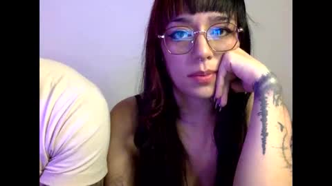 bella_and_koko online show from 6, 4, 2026