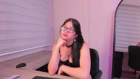 Bella Corbin   online show from 3, 7, 2026