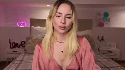 Bella online show from 1, 5, 2026