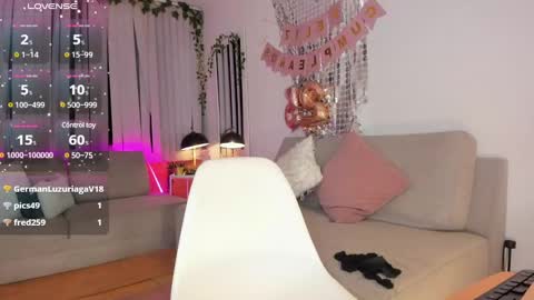 Snapshot of bella_es chatting on 2, 3, 2025 Onlyfans isa bella 23 online show from 2, 3, 2025