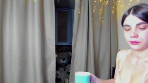 Snapshot of bella_foryou chatting on 17, 12, 2024 NastyaThere are legends that in this room all your wishes can come true  Private is Open online show from 17, 12, 2024