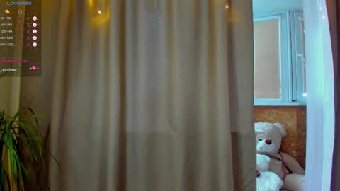 Snapshot of bella_foryou chatting on 11, 2, 2025 NastyaThere are legends that in this room all your wishes can come true  Private is Open online show from 11, 2, 2025