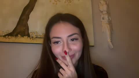 bella_foxxi online show from 4, 1, 2025