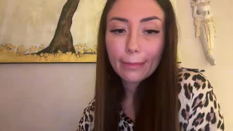 bella_foxxi online show from 6, 1, 2025