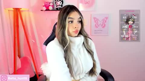 Snapshot of bella_hunteer chatting on 10, 9, 2025 bella igbella hunttt online show from 10, 9, 2025