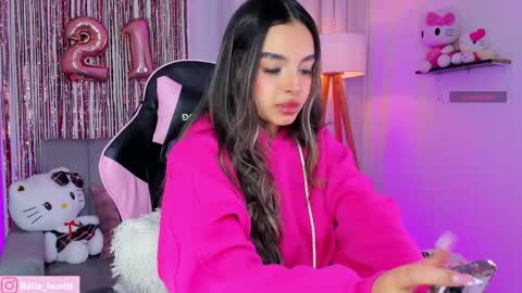 bella igbella hunttt online show from 11, 5, 2026