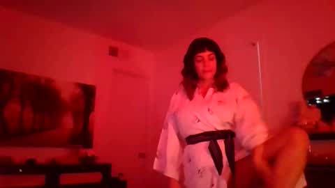 Bella Libellula online show from 28, 2, 2026