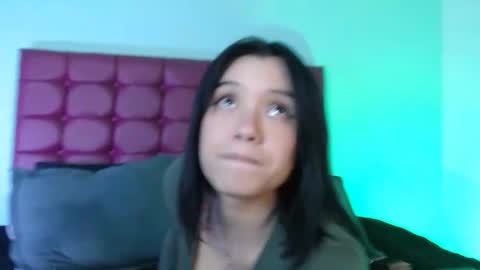 Snapshot of bella_lr chatting on 25, 2, 2026 Valentina online show from 25, 2, 2026