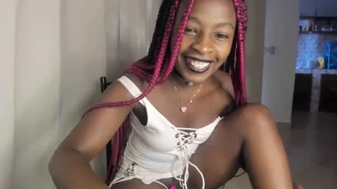 Bella sweetpea online show from 29, 1, 2025