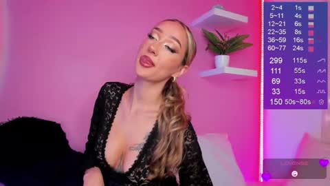 Bella White online show from 25, 6, 2026