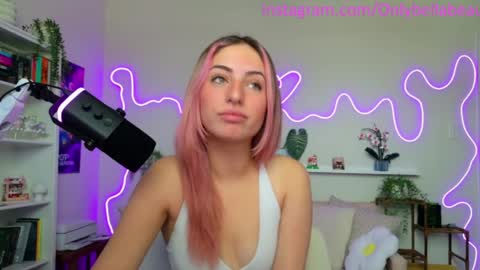 Snapshot of bellabeauu chatting on 19, 5, 2026 bella beau online show from 19, 5, 2026