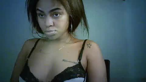 Bella online show from 11, 2, 2025