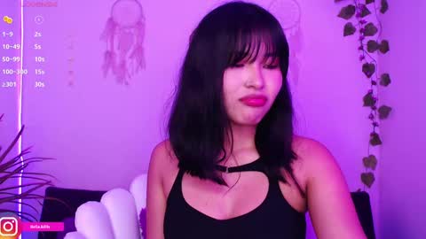 Bella online show from 8, 3, 2025