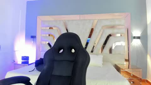 bellaboobs_ online show from 29, 5, 2026