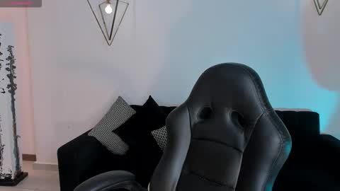  Bella C  online show from 3, 10, 2025