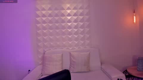 Snapshot of bellaconnor_ chatting on 11, 6, 2026 Bella online show from 11, 6, 2026