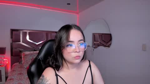 Snapshot of belladiamond18 chatting on 9, 1, 2025 TELL ME GODDESS NEXT Transmission 01122024 9PM TO 4AMColombian hour THANKS Follow me online show from 9, 1, 2025