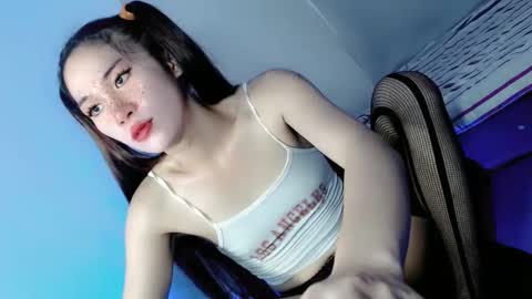 Snapshot of bellafucks1 chatting on 8, 3, 2025 Bella rowt online show from 8, 3, 2025